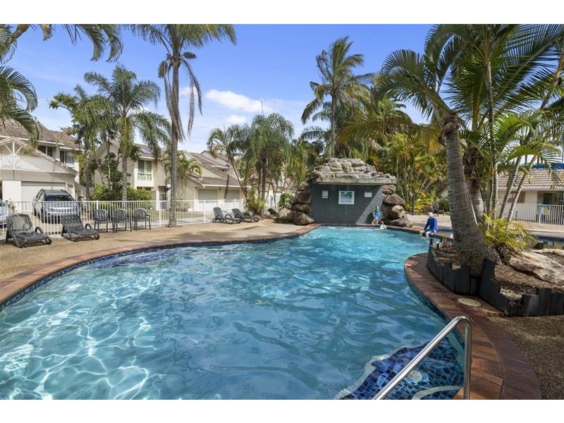 87/2 Coolgardie Street, Elanora QLD 4221