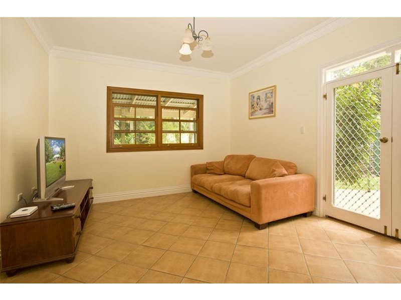 4 Jedda Street, Tallebudgera QLD 4228