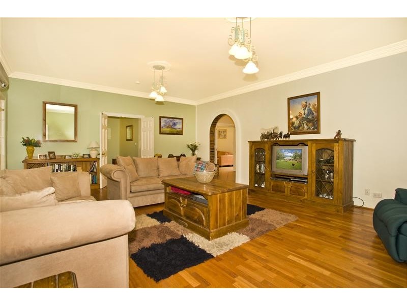 4 Jedda Street, Tallebudgera QLD 4228