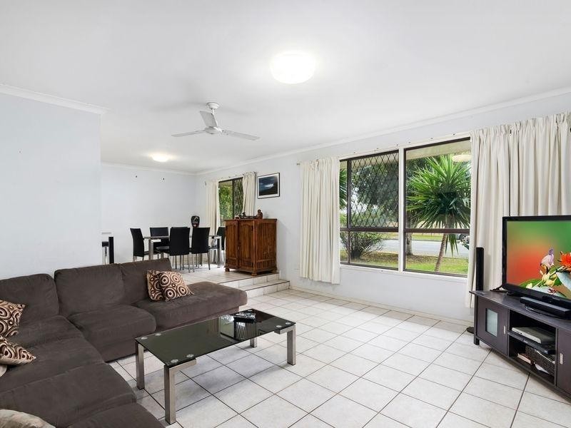 217 Mallawa Drive, Palm Beach QLD 4221