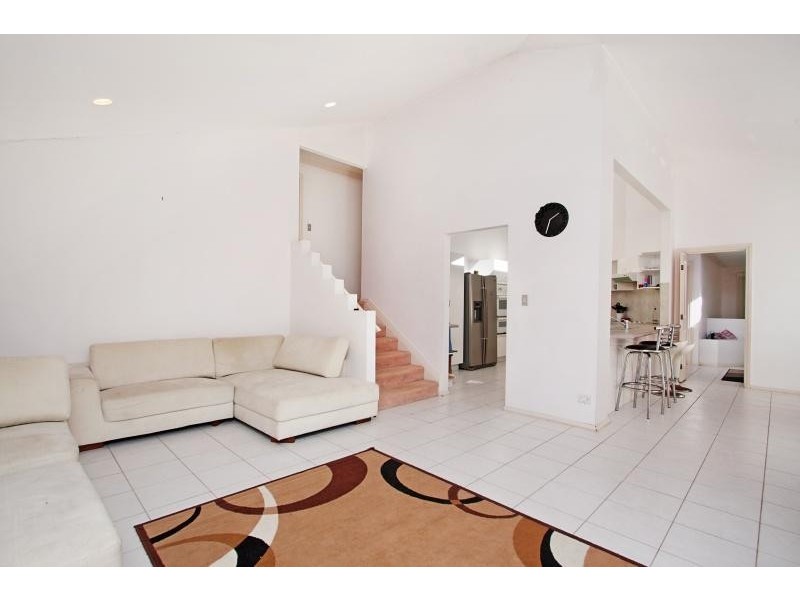 1 Balcatta Court, Elanora QLD 4221