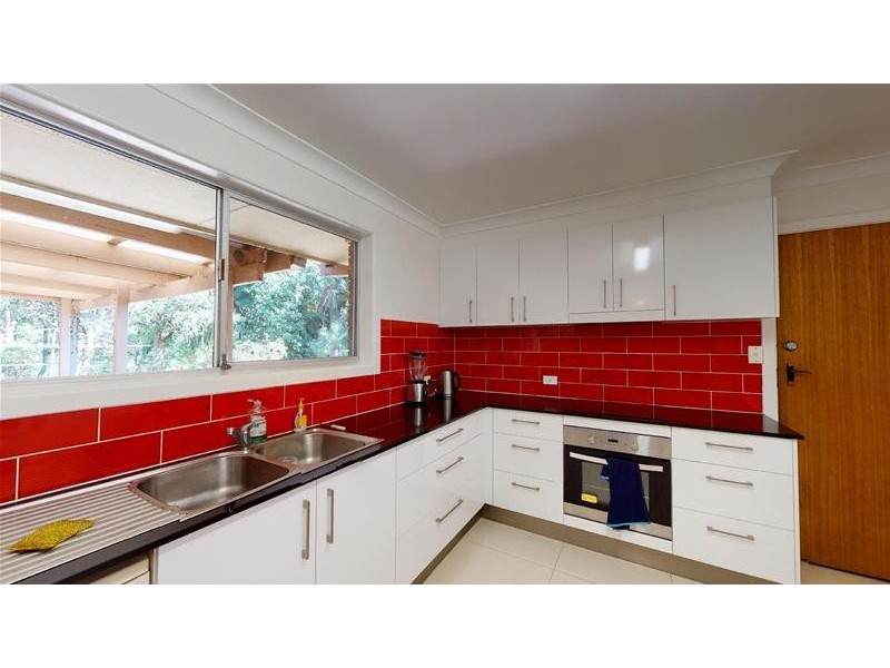 10 Benaroon Court, Tallebudgera Valley QLD 4228