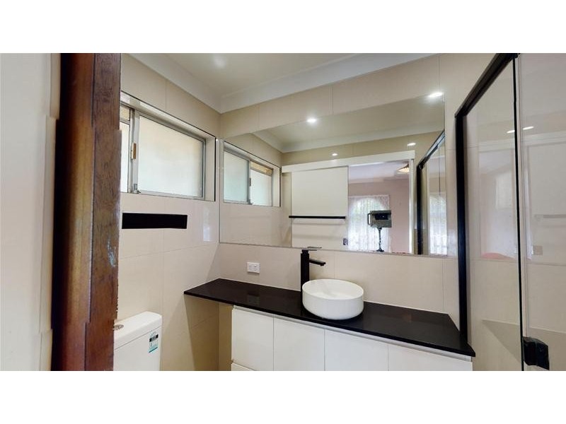 10 Benaroon Court, Tallebudgera Valley QLD 4228