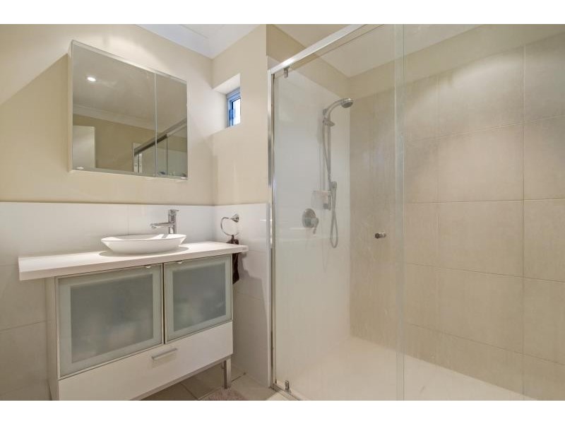 8/61 Tallebudgera Drive, Palm Beach QLD 4221