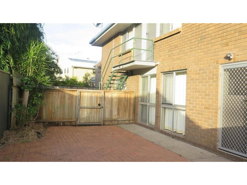 1/35 Boodera Road, Palm Beach QLD 4221