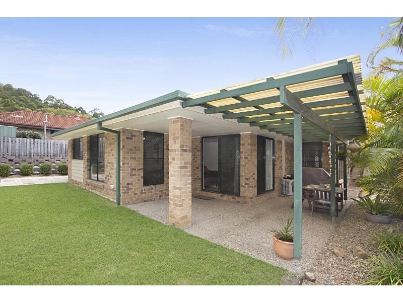 6 Goldvilla Drive, Elanora QLD 4221