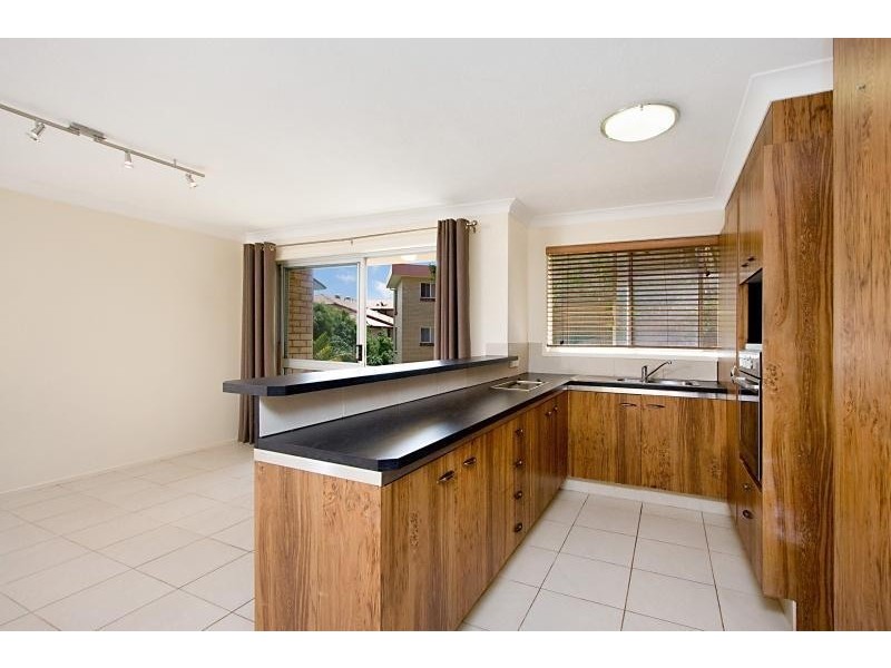 9/9 Twenty Eighth Avenue, Palm Beach QLD 4221