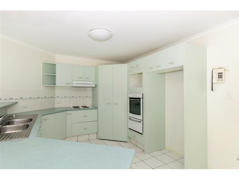 38 Rees Court, Elanora QLD 4221