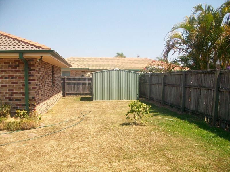 4 Chippendale Crescent, Currumbin Waters QLD 4223