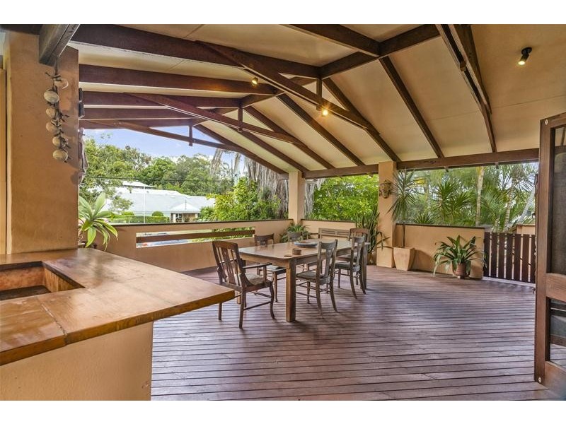 17 Matilda Street, Burleigh Heads QLD 4220