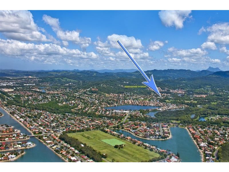 4 Bryony Place, Elanora QLD 4221