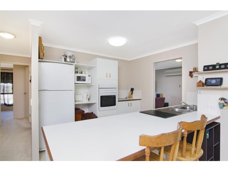 4 Bryony Place, Elanora QLD 4221