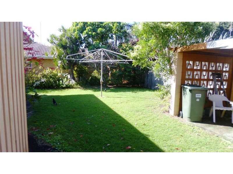 48 Fifth Avenue, Palm Beach QLD 4221