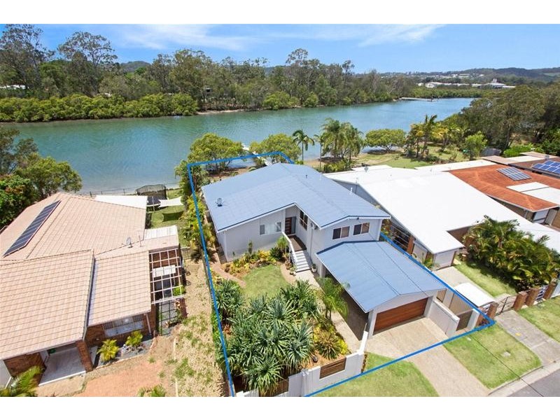 34 Riverside Drive, Currumbin Waters QLD 4223