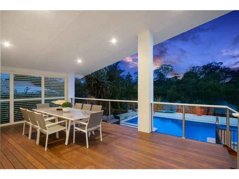 34 Riverside Drive, Currumbin Waters QLD 4223