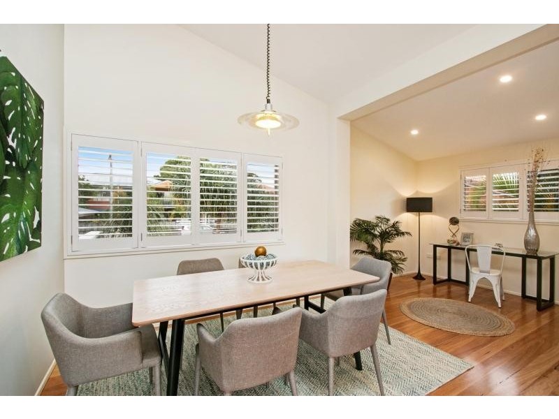 34 Riverside Drive, Currumbin Waters QLD 4223