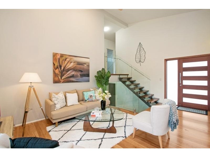 34 Riverside Drive, Currumbin Waters QLD 4223