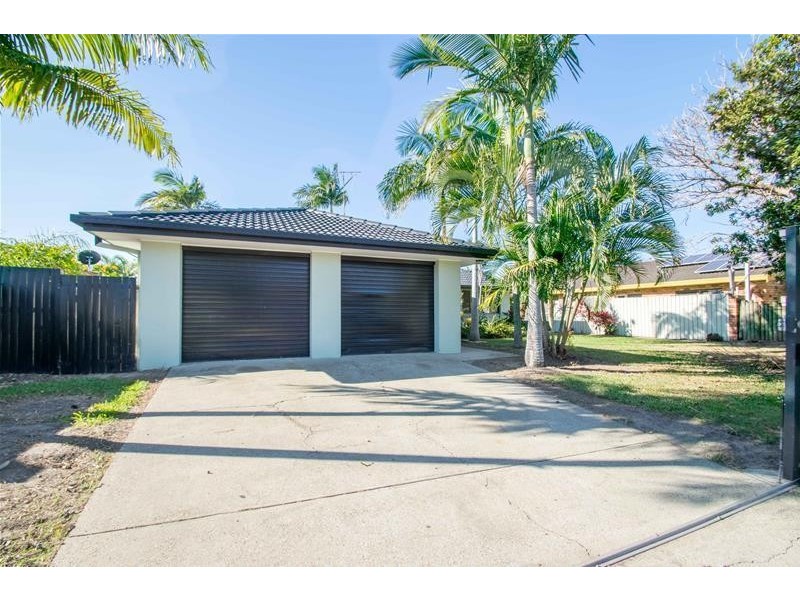 392 Rio Vista Boulevard, Mermaid Waters QLD 4218