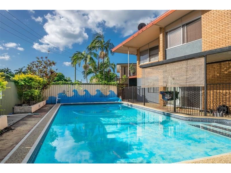 1 Leyte Avenue, Palm Beach QLD 4221