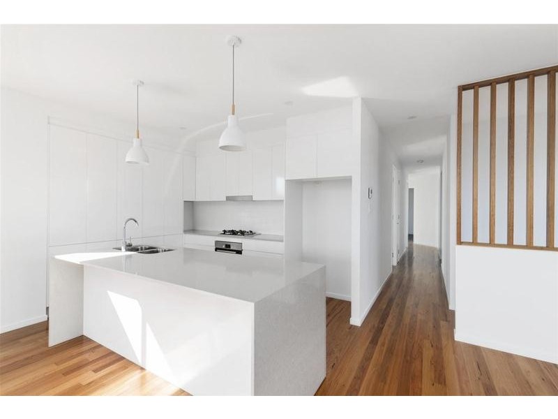 61B Twenty Fifth Avenue, Palm Beach QLD 4221