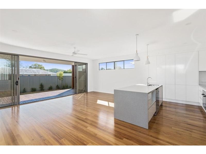 61B Twenty Fifth Avenue, Palm Beach QLD 4221