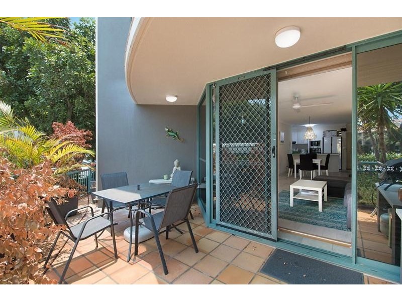 111/955 Gold Coast Highway, Palm Beach QLD 4221