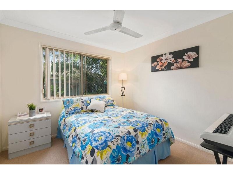 76 Casuarina Drive, Elanora QLD 4221