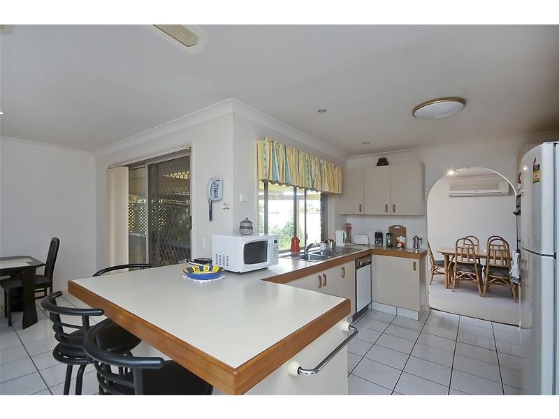 10 Agave Street, Elanora QLD 4221