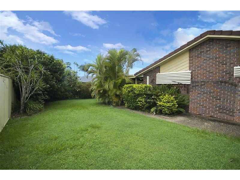 10 Agave Street, Elanora QLD 4221