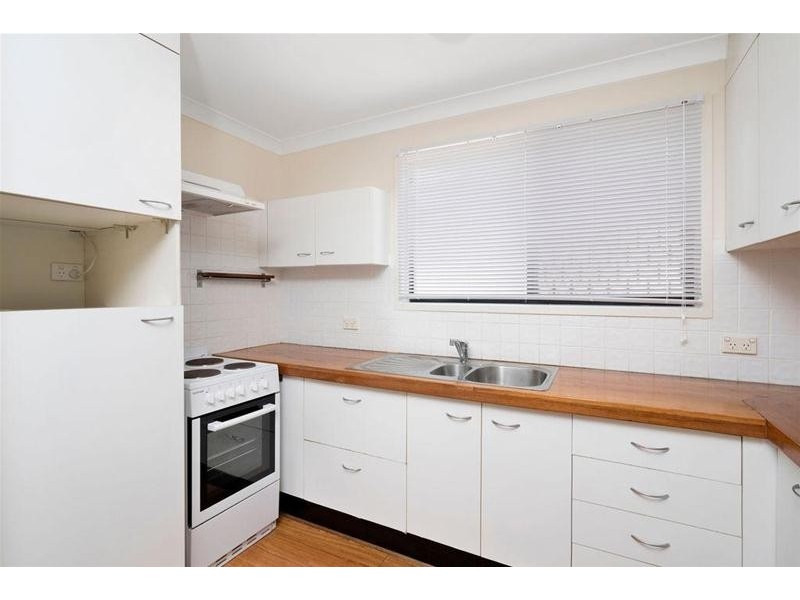 2/3 Barracuda  Court, Palm Beach QLD 4221