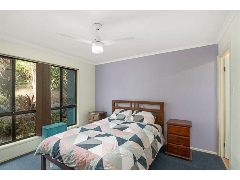 50 Forest Drive, Elanora QLD 4221