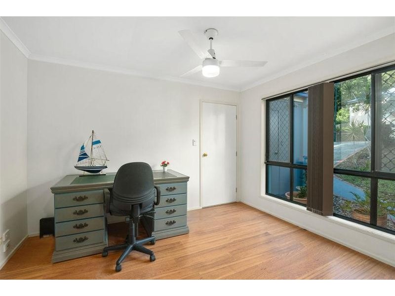 50 Forest Drive, Elanora QLD 4221