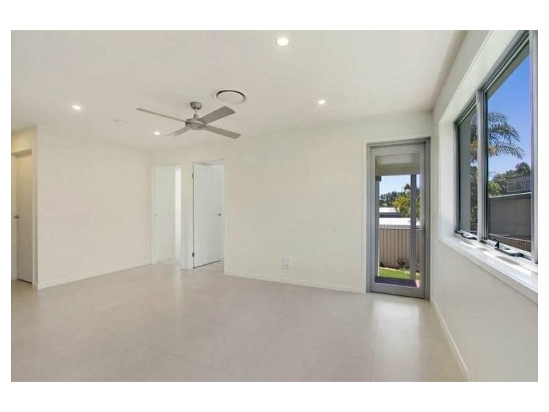 2/25 San Michele Street, Tugun QLD 4224