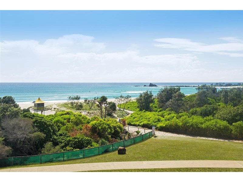 192 Townson Avenue, Palm Beach QLD 4221