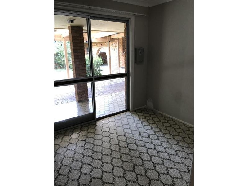 10 Benaroon Court, Tallebudgera Valley QLD 4228