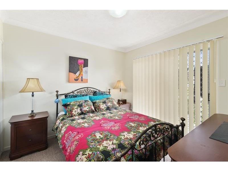 13/14 Mawarra Street, Palm Beach QLD 4221