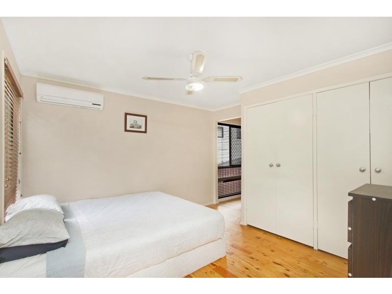 8 Glentrees Grove, Currumbin Waters QLD 4223