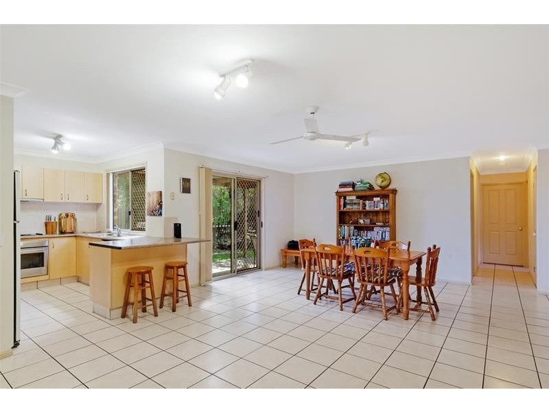 12 Bidwill Court, Elanora QLD 4221