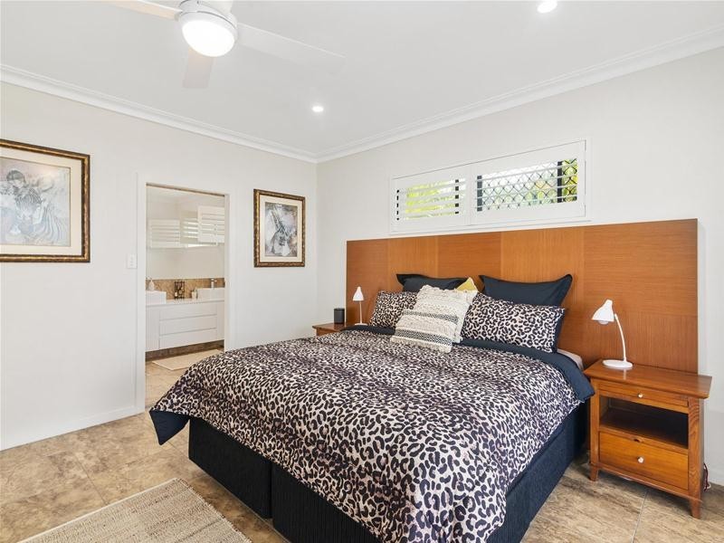 124 Mallawa Drive, Palm Beach QLD 4221