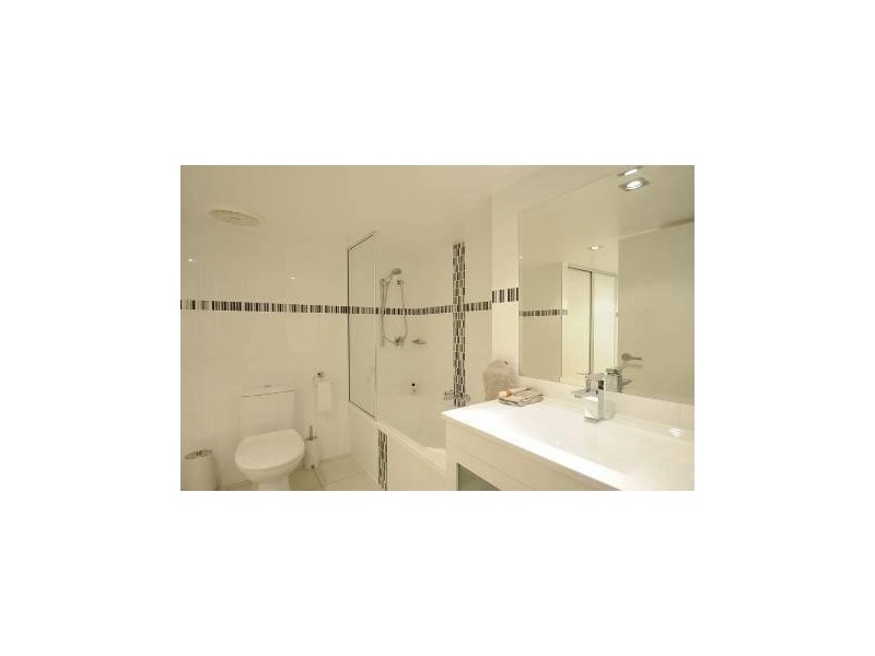 4/3 Millers Drive, Currumbin QLD 4223