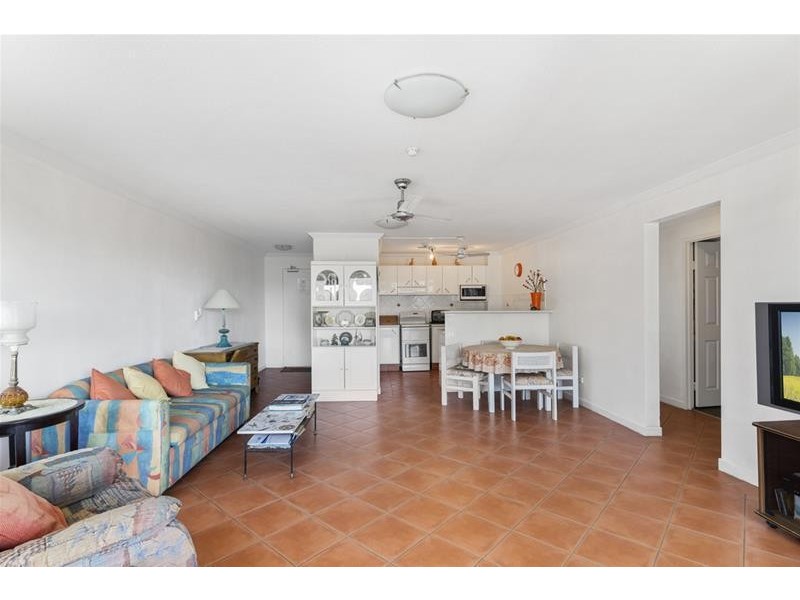 11/373 Golden Four Drive, Tugun QLD 4224