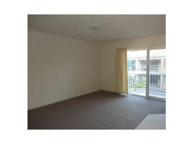 13/14 Mawarra Street, Palm Beach QLD 4221