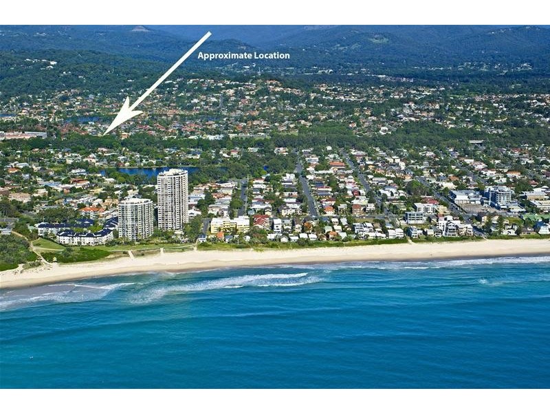 77 KP McGrath Drive, Elanora QLD 4221