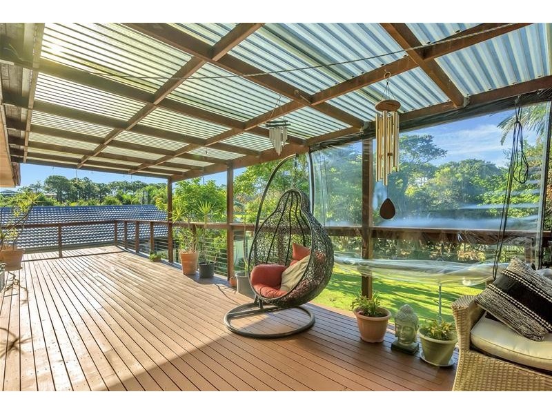 93 K P McGrath Drive, Elanora QLD 4221