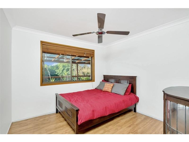 93 K P McGrath Drive, Elanora QLD 4221