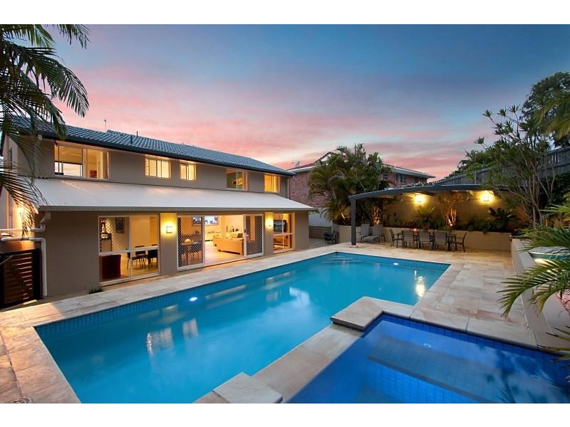 118 Murtha Drive, Elanora QLD 4221