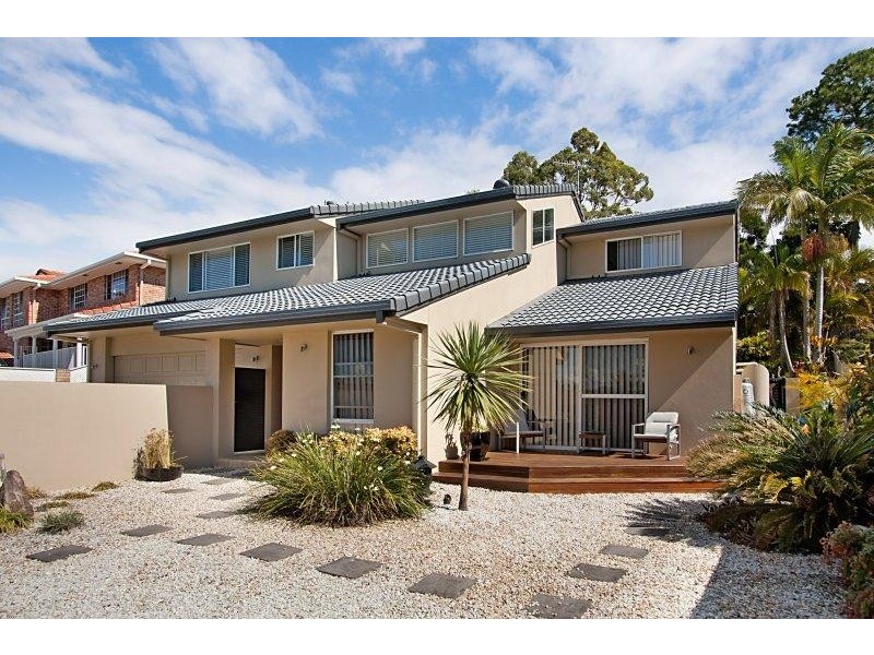 118 Murtha Drive, Elanora QLD 4221