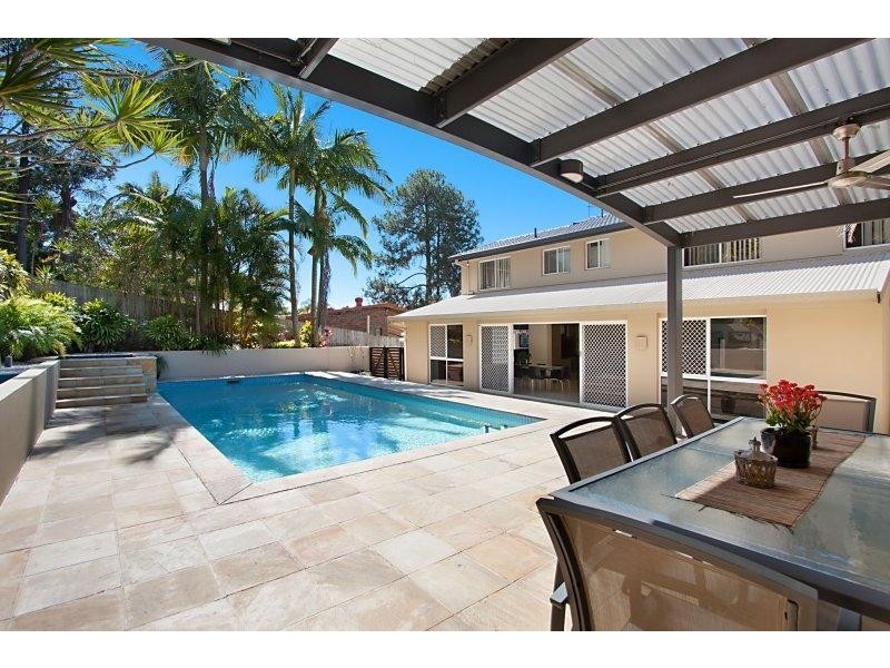 118 Murtha Drive, Elanora QLD 4221