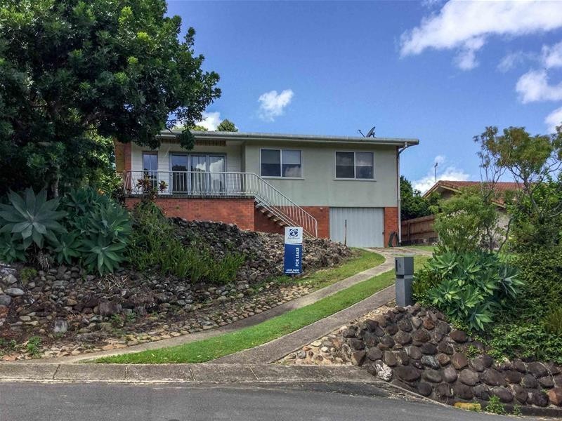 16 Blamey Drive, Tugun QLD 4224