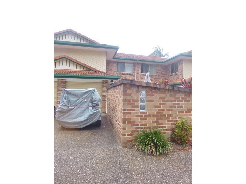 2/10 Cupania Place, Elanora QLD 4221